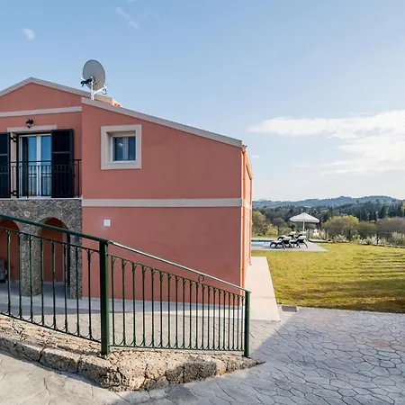 Castelia Luxury ヴィラ *