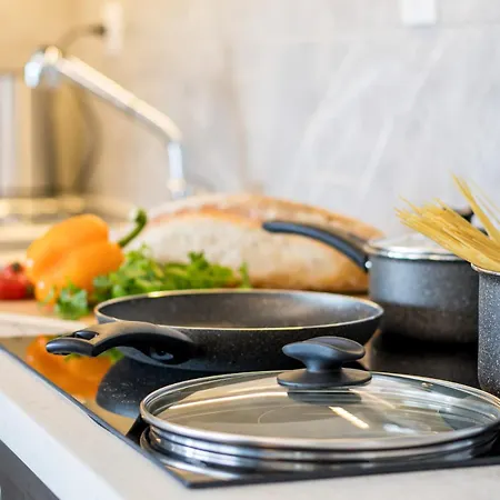 ヴィラ Castelia Luxury *