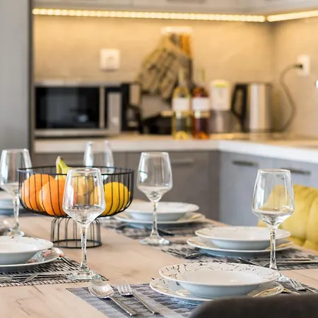 Castelia Luxury Ágios Ioánnis