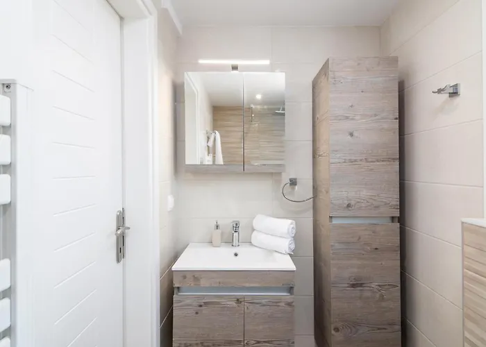 Castelia Luxury Вилла *