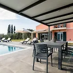 Βίλα Castelia Luxury