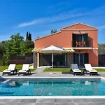 Βίλα Castelia Luxury *