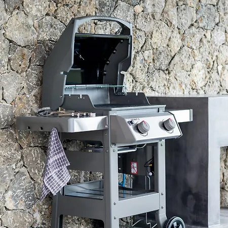 Castelia Luxury