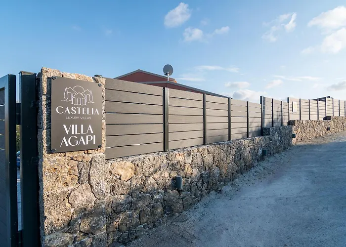Castelia Luxury