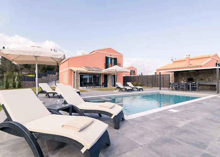 Castelia Luxury Ágios Ioánnis