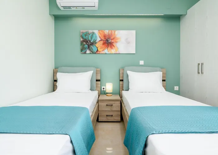 Castelia Luxury