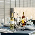 Castelia Luxury *